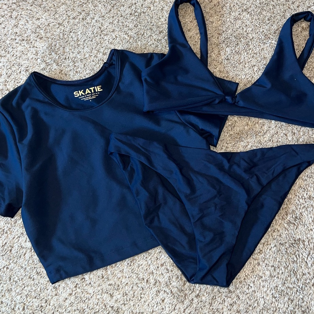 Skatie HARBOR Penny S & Cheryl M (and Piper S)